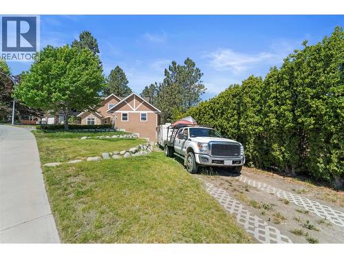 1548 Assiniboine Road, Kamloops, BC - Outdoor