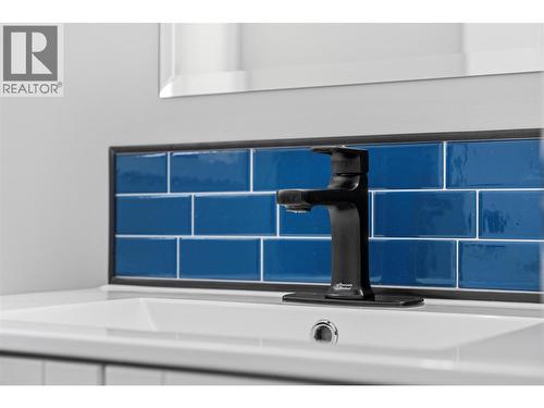 1548 Assiniboine Road, Kamloops, BC - Indoor Photo Showing Bathroom