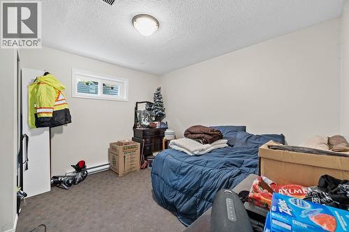 2429 Salmon River Road, Salmon Arm, BC - Indoor Photo Showing Bedroom