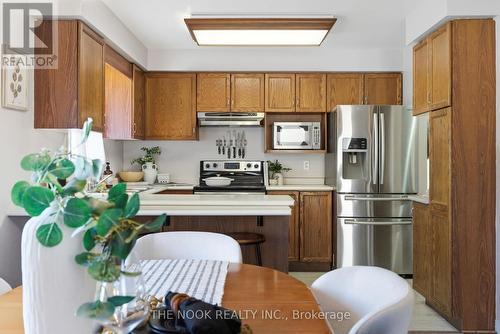 58 Stagemaster Crescent, Clarington (Courtice), ON - Indoor Photo Showing Kitchen With Stainless Steel Kitchen