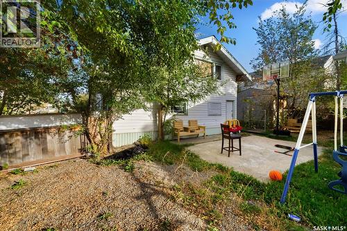 1400 Queen Street, Regina, SK - Outdoor