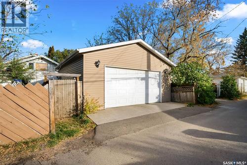 1400 Queen Street, Regina, SK - Outdoor