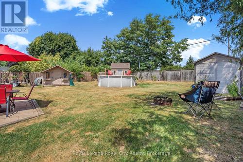 68 Sunset Boulevard, Cambridge, ON - Outdoor With Backyard