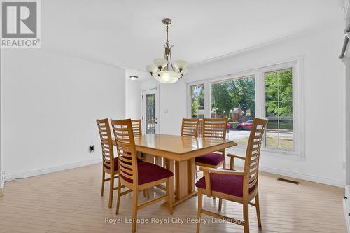 Dining room - 68 Sunset Boulevard, Cambridge, ON - Indoor Photo Showing Dining Room