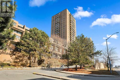 515 St Laurent Blvd Penthouse! - 2509/2510 - 515 St Laurent Boulevard, Ottawa, ON - Outdoor