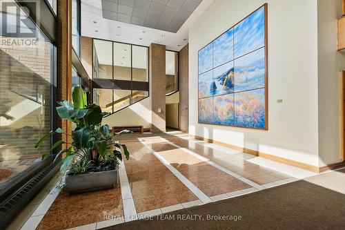 Lobby - 2509/2510 - 515 St Laurent Boulevard, Ottawa, ON - Indoor Photo Showing Other Room
