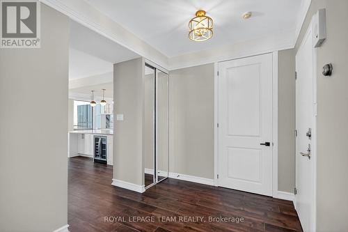 2nd Entrance / coat closet and storage closet - 2509/2510 - 515 St Laurent Boulevard, Ottawa, ON - Indoor Photo Showing Other Room