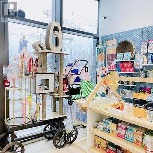 133 Mcmahon Drive, Toronto, ON 