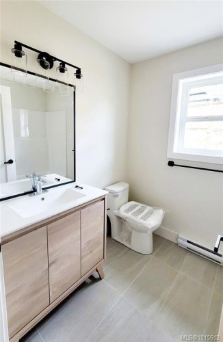 7072 Central Saanich Rd, Central Saanich, BC 