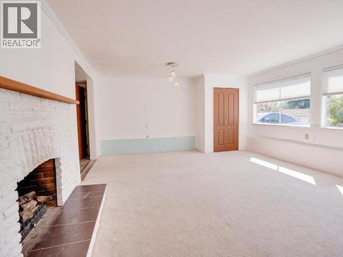 3298 Vananda Ave, Powell River, BC - Indoor Photo Showing Other Room