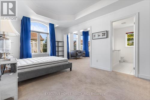 4131 Shipp Drive, Mississauga, ON - Indoor Photo Showing Bedroom