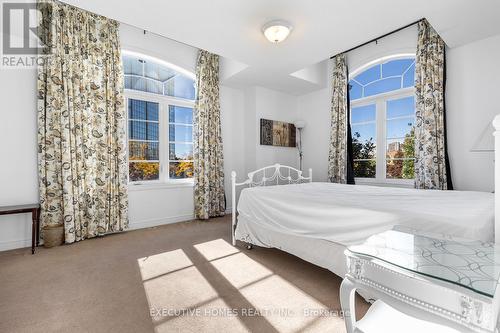 4131 Shipp Drive, Mississauga, ON - Indoor Photo Showing Bedroom