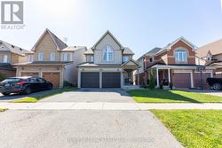 735 BRASSWINDS TRAIL  Oshawa, ON L1K 2Z1