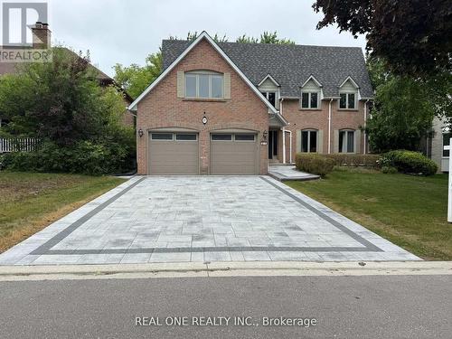 27 AITKEN CIRCLE  Markham, ON L3R 7K9