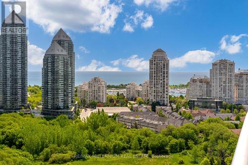 2114 - 155 Legion Road N, Toronto, ON - Outdoor