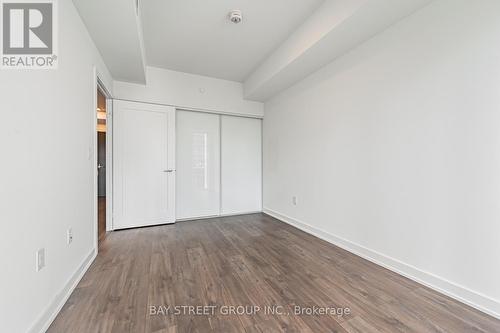 1008 - 50 Mccaul Street, Toronto, ON - Indoor Photo Showing Other Room