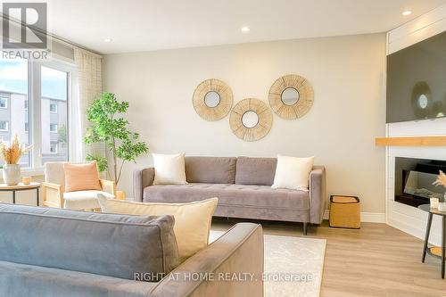 347 Zephyr Avenue, Ottawa, ON - Indoor Photo Showing Living Room With Fireplace