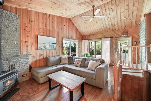 Family room - 414 Boul. D'Iberville, Saint-Jean-Sur-Richelieu, QC - Indoor Photo Showing Living Room