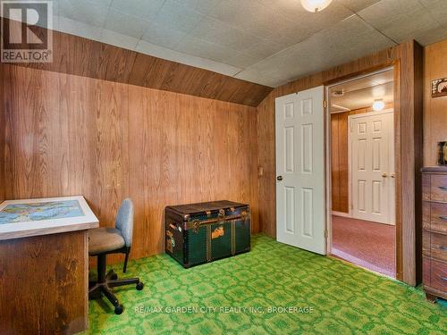 3814 Eleventh Street, Lincoln (Lincoln-Jordan/Vineland), ON - Indoor Photo Showing Other Room