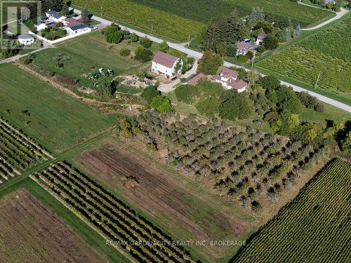 3814 Eleventh Street, Lincoln (Lincoln-Jordan/Vineland), ON -  With View