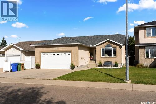 3086 Cranbourn Crescent, Regina, SK - Outdoor