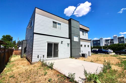 1480 Inkar Road, Kelowna, BC - Outdoor