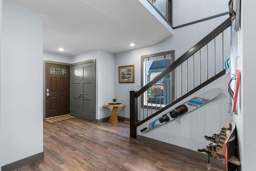 6713 Marbella Loop, Kelowna, BC - Indoor Photo Showing Other Room