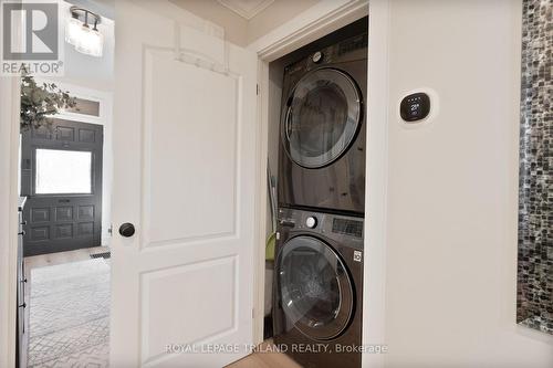 3 Henry Street, London East (East K), ON - Indoor Photo Showing Laundry Room