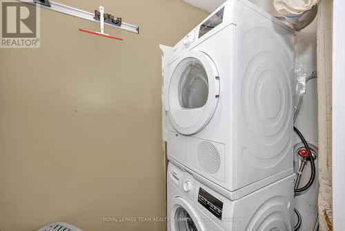 1701 - 199 Kent Street, Ottawa, ON - Indoor Photo Showing Laundry Room