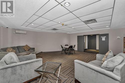 1701 - 199 Kent Street, Ottawa, ON - Indoor