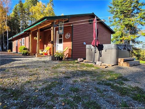 1546 Route 385, Oxbow, NB 