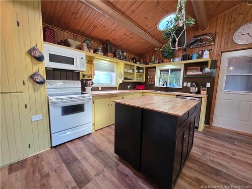 1546 Route 385, Oxbow, NB 