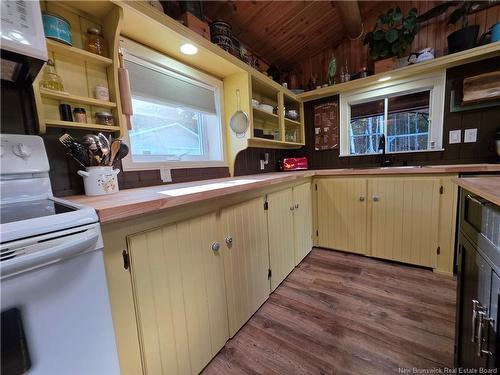 1546 Route 385, Oxbow, NB 