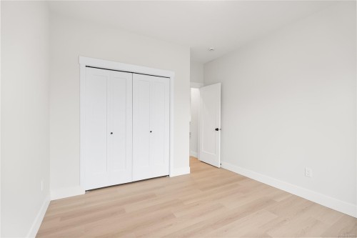 1944 Woobank Rd, Nanaimo, BC 