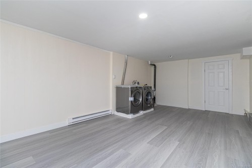 3933 Saanich Rd, Saanich, BC 