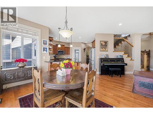 5450 South Perimeter Way, Kelowna, BC - Indoor Photo Showing Dining Room