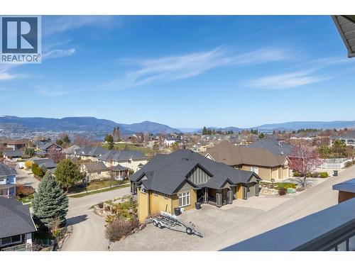 5450 South Perimeter Way, Kelowna, BC - Outdoor With View