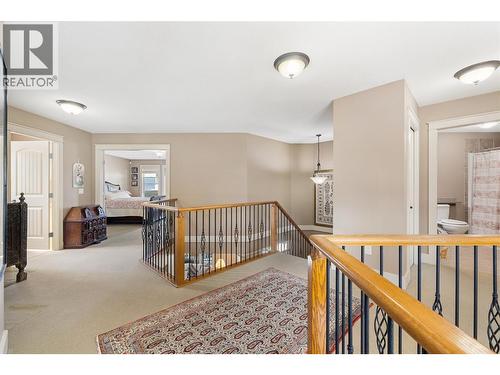 5450 South Perimeter Way, Kelowna, BC - Indoor Photo Showing Other Room