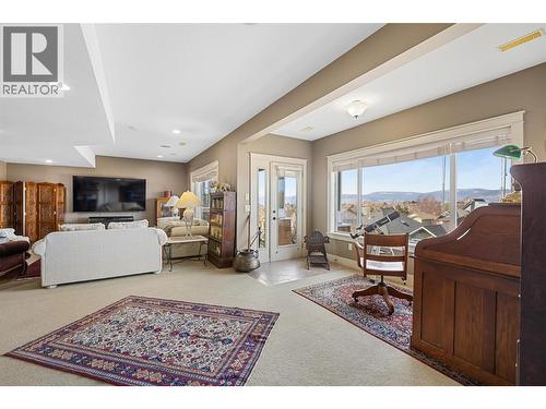 5450 South Perimeter Way, Kelowna, BC - Indoor