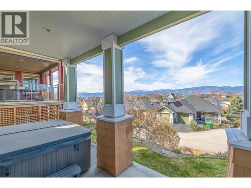 5450 South Perimeter Way, Kelowna, BC - Outdoor With Deck Patio Veranda