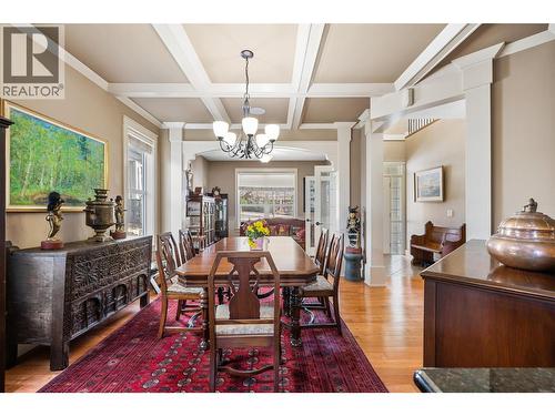 5450 South Perimeter Way, Kelowna, BC - Indoor Photo Showing Dining Room