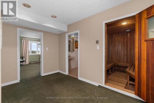 33 Matson Drive, Caledon, ON - Indoor Photo Showing Other Room