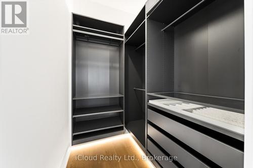 1140 Ogden Avenue, Mississauga, ON - Indoor