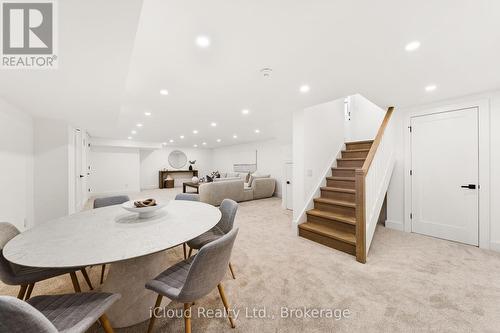 1140 Ogden Avenue, Mississauga, ON - Indoor Photo Showing Dining Room