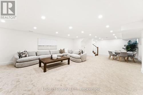 1140 Ogden Avenue, Mississauga, ON - Indoor