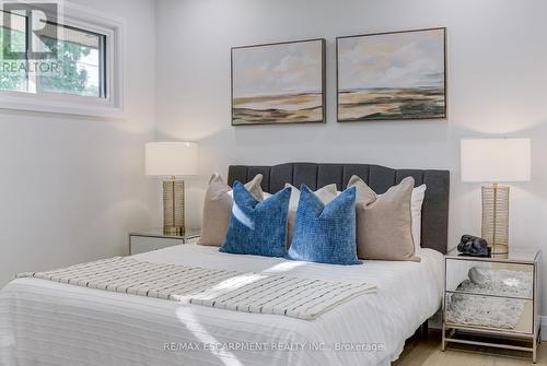 13 Skyland Drive, Hamilton, ON - Indoor Photo Showing Bedroom