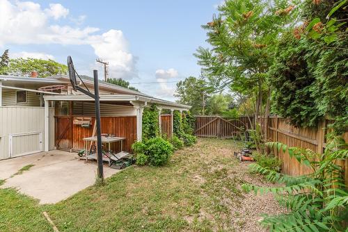 184 Snowsell Street, Kelowna, BC - Outdoor