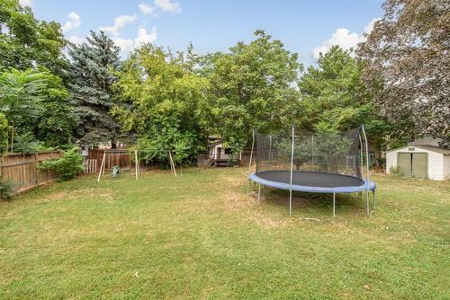 184 Snowsell Street, Kelowna, BC - Outdoor With Backyard