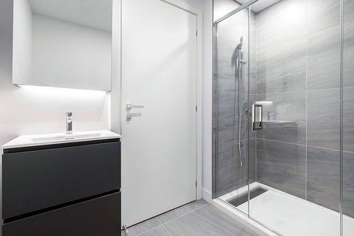 Bathroom - 1514-1500 Boul. René-Lévesque O., Montréal (Ville-Marie), QC - Indoor Photo Showing Bathroom