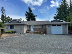 1702 Country Rd  Qualicum Beach, BC V9K 2S3